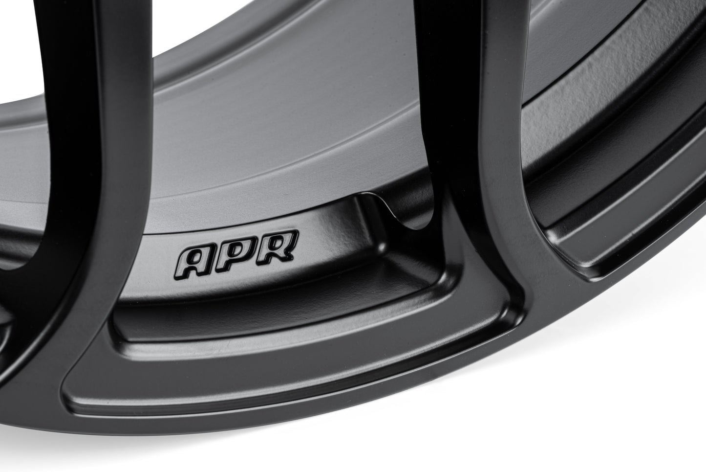 APR A01 Flow Formed Wheels 18x8.5 ET45 (Satin Black)