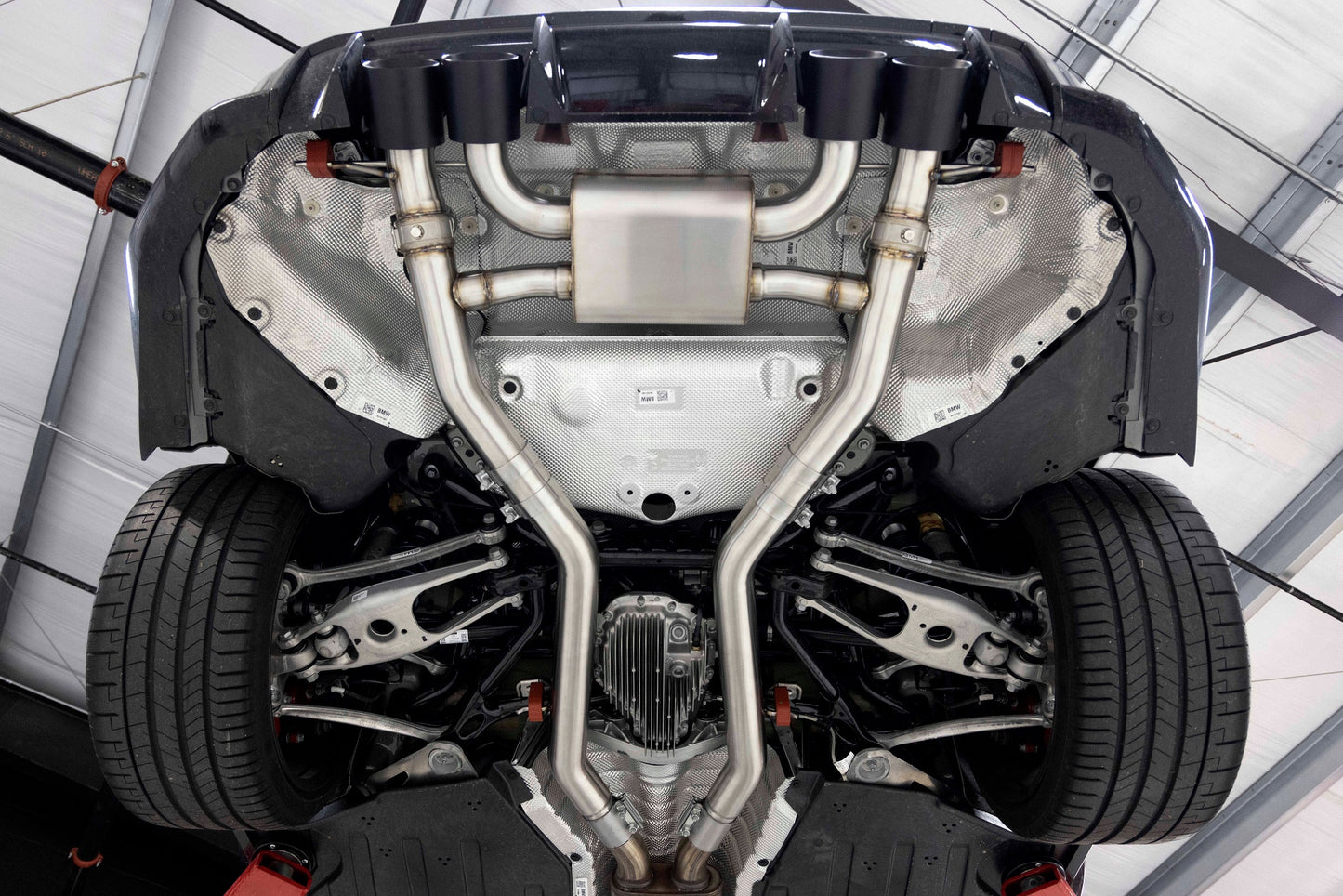 Dinan アクスルバックエキゾースト - 2021-2026 BMW M3/M4 (Polished)