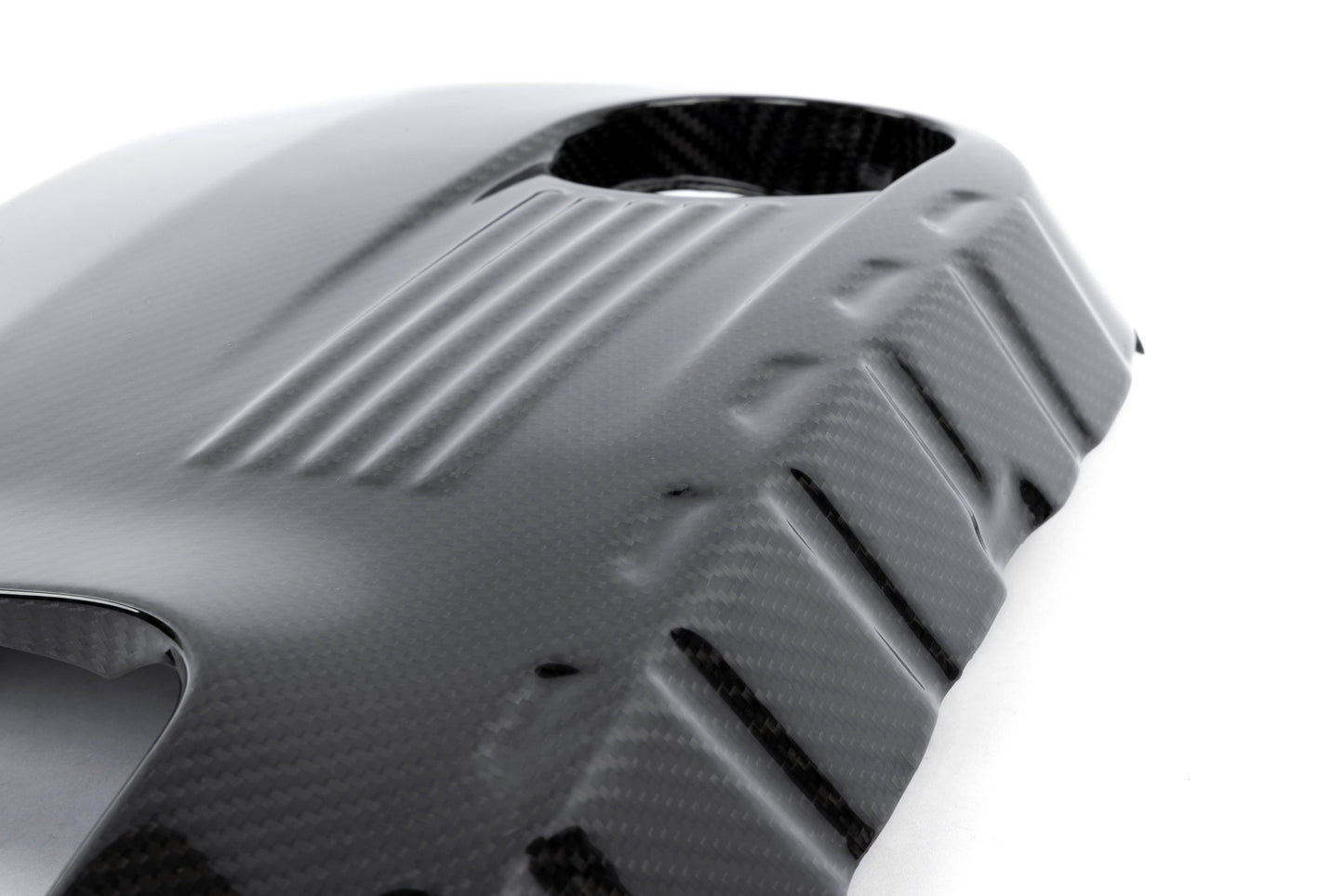 Dinan カーボンエンジンカバー - 2015-2021 BMW M2C/M3/M4