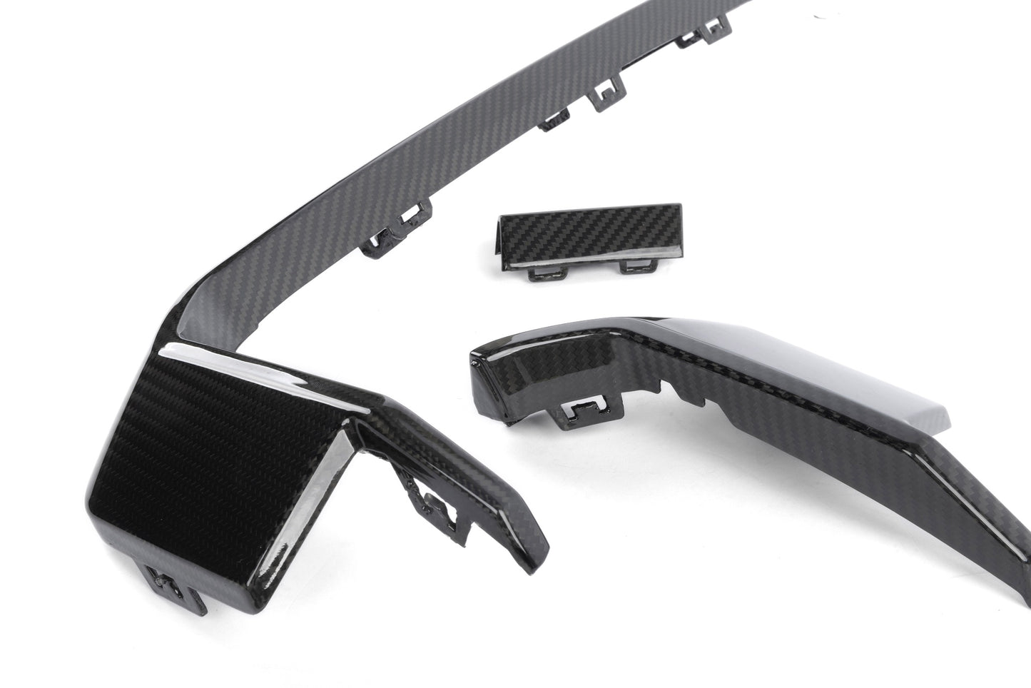 Dinan カーボンリアディフューザーサラウンド - 2021-2026 BMW M3/M4