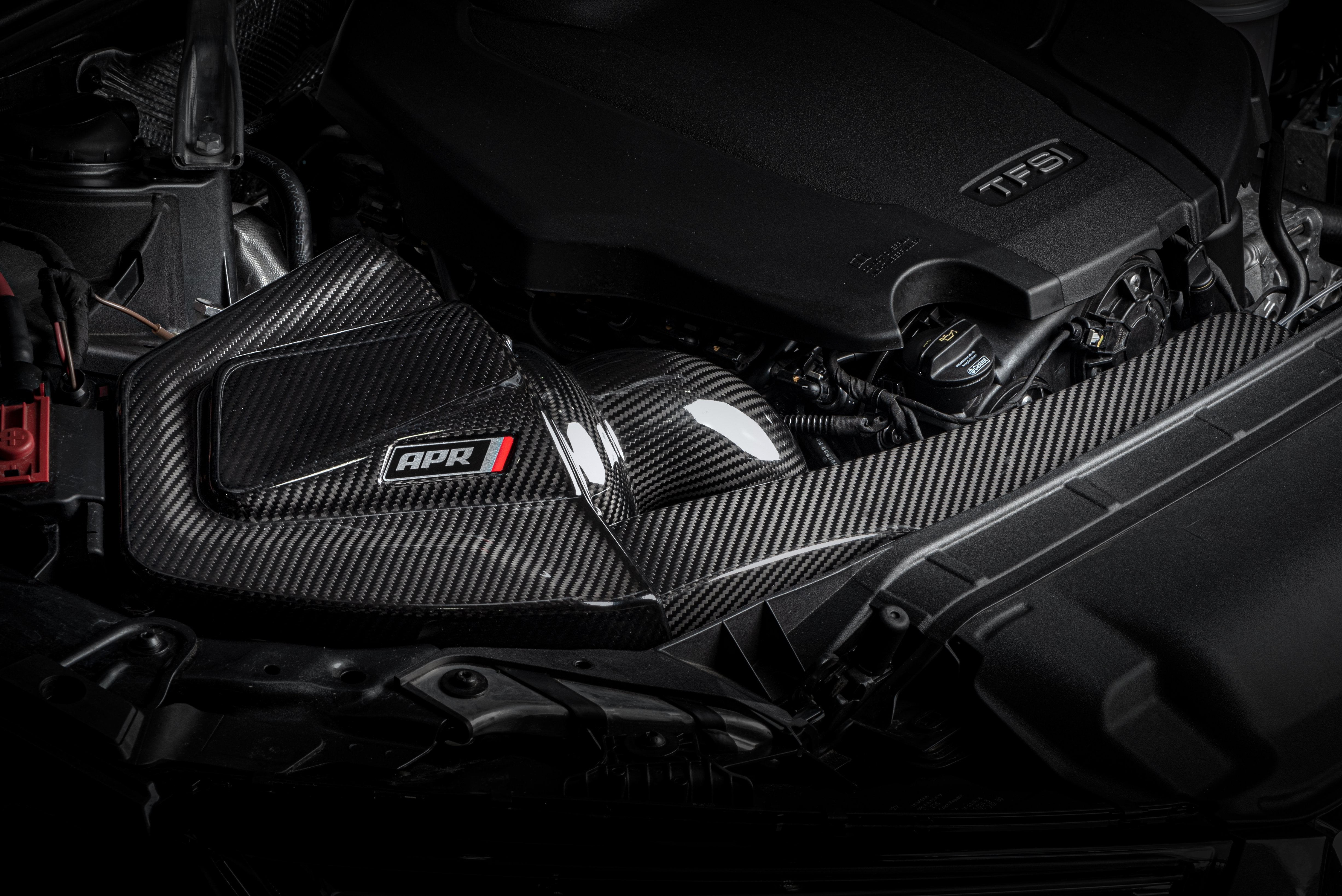 APR カーボンインテーク AUDI B9 A4/A5 – APR JAPAN OFFICIAL ONLINE SHOP
