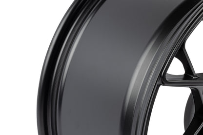 APR A02 Flow Formed Wheels 18x8.5 ET45 (Satin Black)